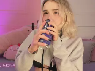 Tammara uwu's Live Sex Cam Show