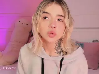 Tammara uwu's Live Sex Cam Show