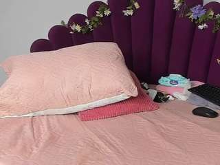 karla-ricochett live webcam show