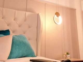 ariel-smith webcam model