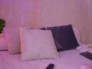  emilybell chat room