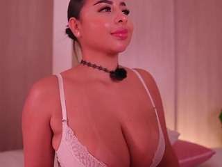 emilybell from CamSoda is Freechat