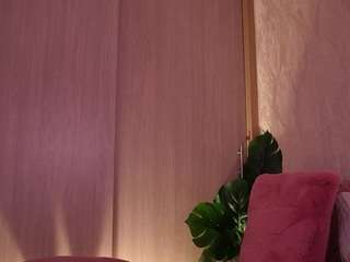 emilybell Live Webcam on CamSoda