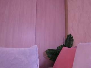 emilybell Live Webcam on CamSoda