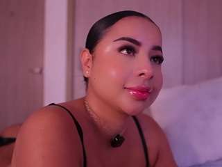 emilybell Live Webcam on CamSoda