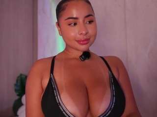 emilybell Live Webcam on CamSoda