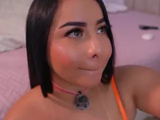 EmilyBell's Live Sex Cam Show