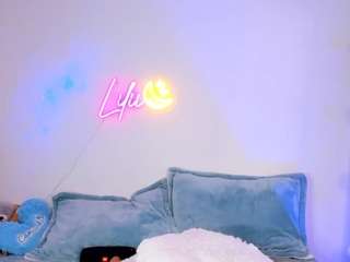  liliimoon chat room