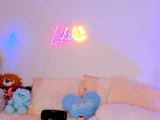 liliimoon Live Webcam on CamSoda