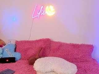 liliimoon webcam model