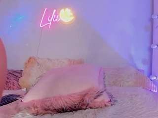liliimoon Live Webcam on CamSoda