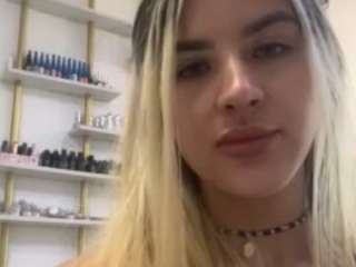 liliimoon webcam model