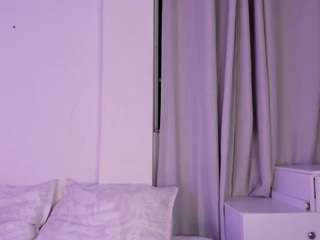 Dieses Model ist jetzt live. liliimoon