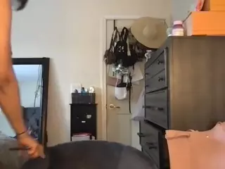 Your Dream Doll's Live Sex Cam Show