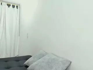 lia-felipe's Live Sex Cam Show