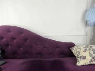 heaterr22's CamSoda show and profile