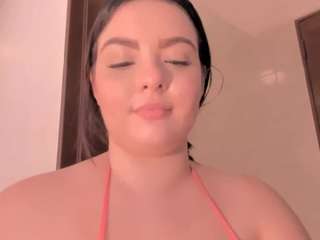 julietavargas Live Webcam on CamSoda