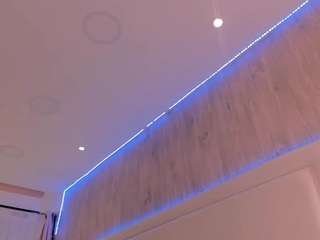 Live webcam model julietavargas on Soda Cams