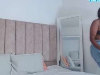 luisacastelx Live Webcam on CamSoda