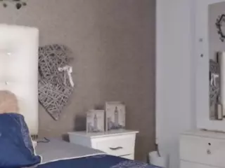 luisacastelx's Live Sex Cam Show