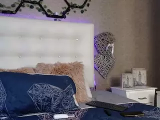 luisacastelx's Live Sex Cam Show