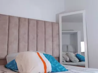 luisacastelx's Live Sex Cam Show