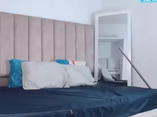 luisacastelx's Live Sex Cam Show