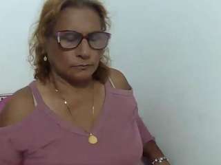 babsy-squirt Live Webcam on CamSoda