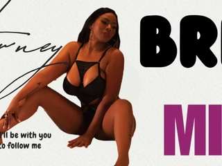 bigbooty-mommy webcam