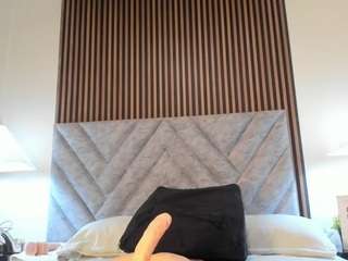 bigbooty-mommy
