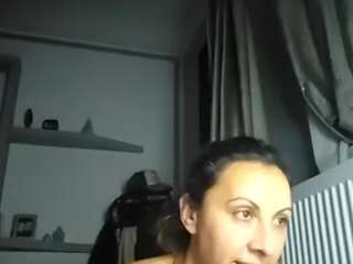 brenda89 live webcam on Soda Cams