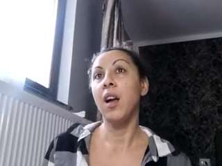 brenda89's CamSoda show and profile