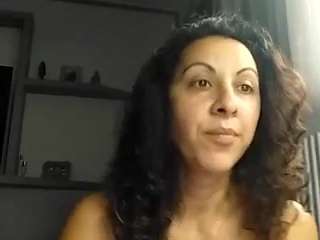 brenda89's CamSoda show and profile