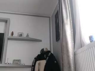 brenda89's CamSoda show and profile