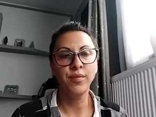 brenda89 Live Webcam on CamSoda