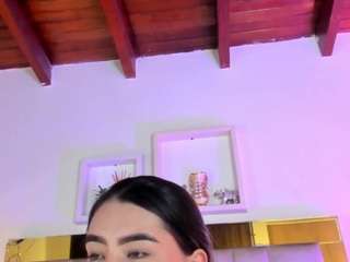 emma-rossee - Live Cam