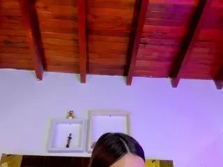 emma-rossee's Live Sex Cam Show