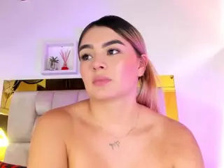 Emma R's Live Sex Cam Show