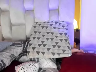 Emma R's Live Sex Cam Show