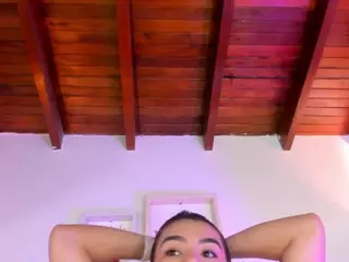 Emma R's Live Sex Cam Show