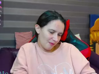 Iris's Live Sex Cam Show