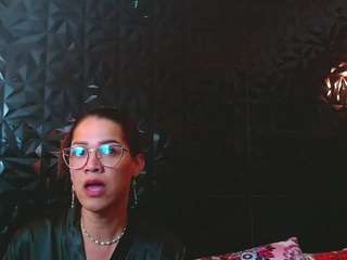 vicky-oba Live Webcam on CamSoda