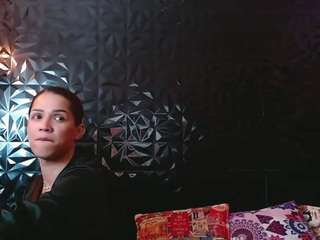 vicky-oba Live Webcam on CamSoda