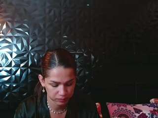 vicky-oba Live Webcam on CamSoda