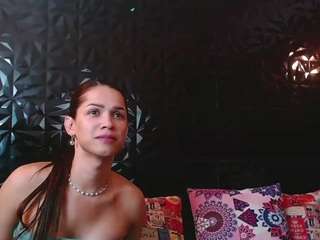 vicky-oba Live Webcam on CamSoda