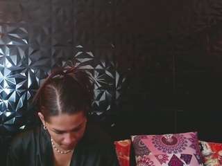 vicky-oba Live Webcam on CamSoda