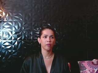 vicky-oba Live Webcam on CamSoda