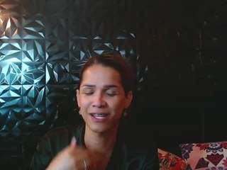 vicky-oba Live Webcam on CamSoda