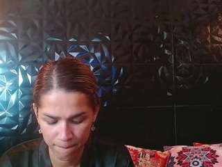 vicky-oba Live Webcam on CamSoda