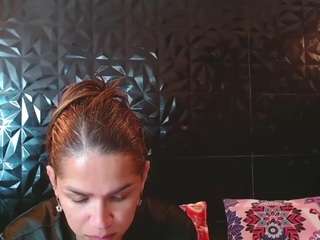 vicky-oba Live Webcam on CamSoda